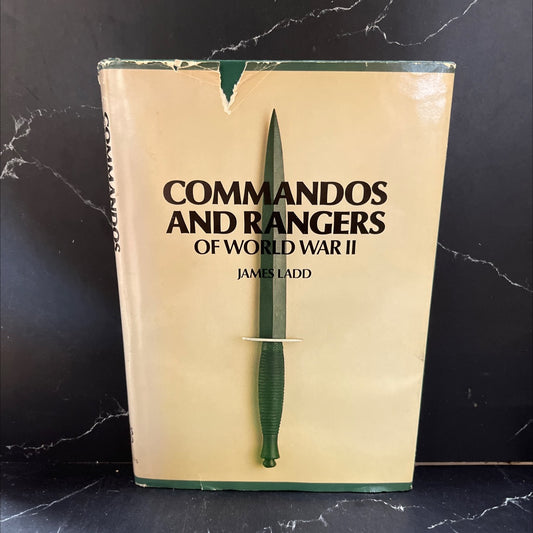 commando and rangers of world war book, by james ladd, 1978 Hardcover image 1