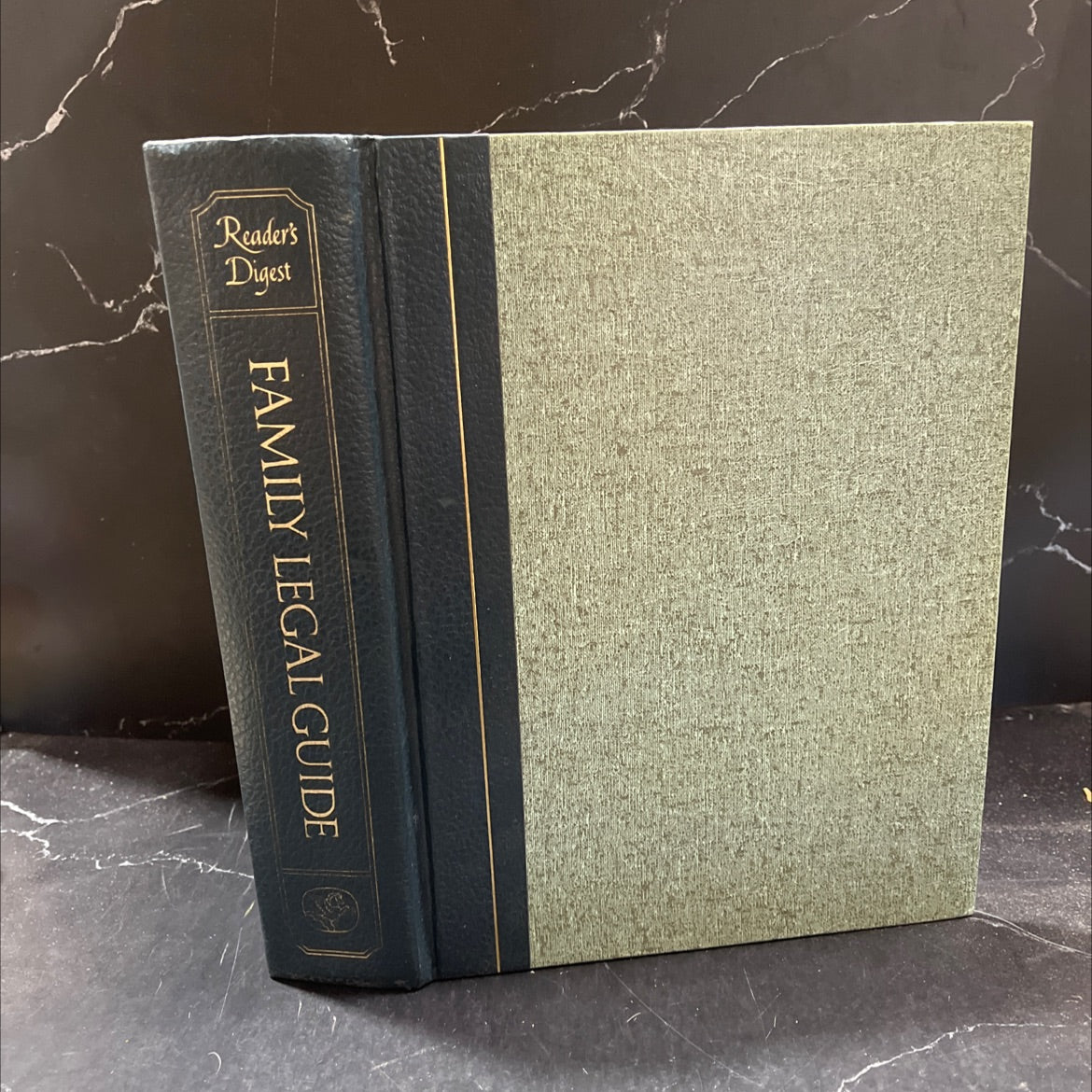 complete encyclopedia of law for the layman book, by unknown, 1981 Hardcover image 1