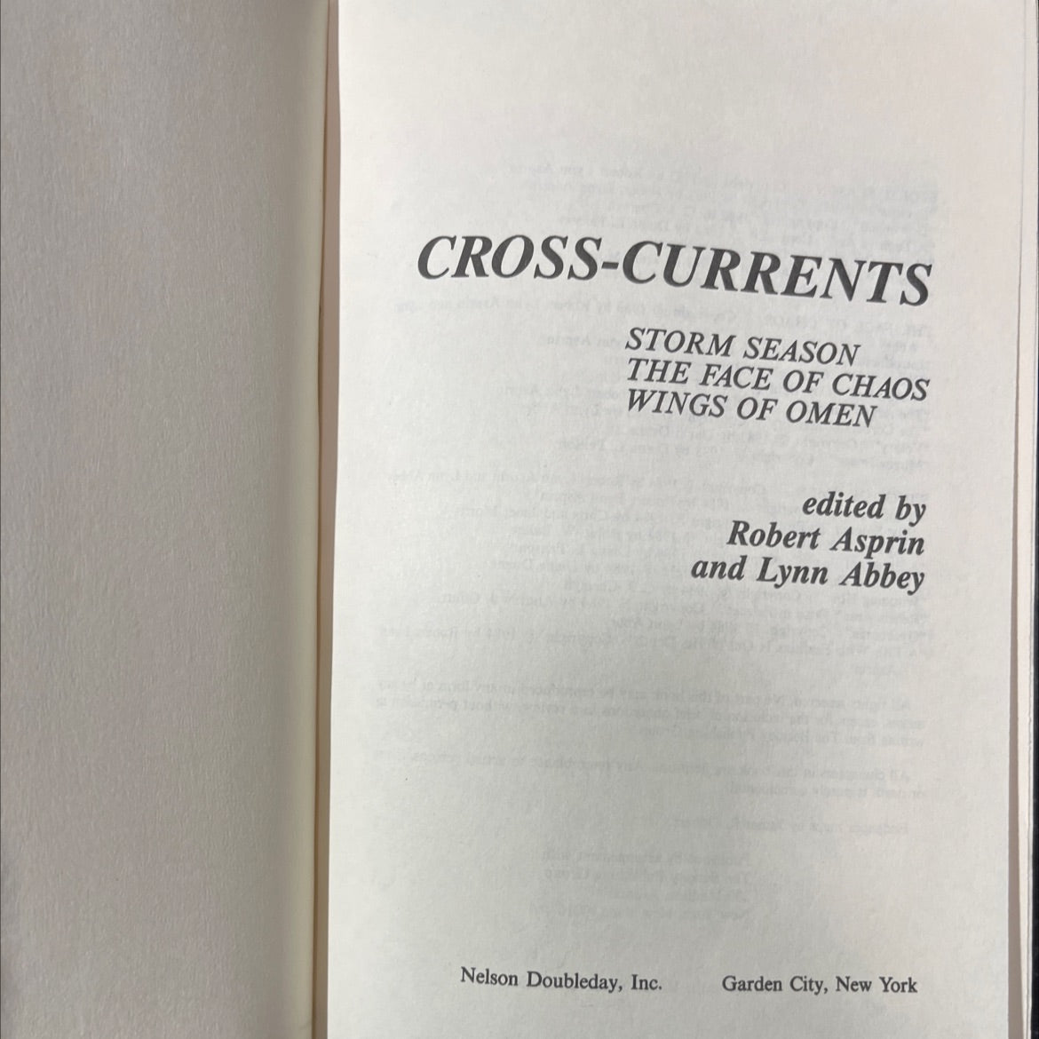 cross-currents storm season the face of chaos wings of omen book, by Robert Asprin and Lynn Abbey, 1984 Hardcover image 2