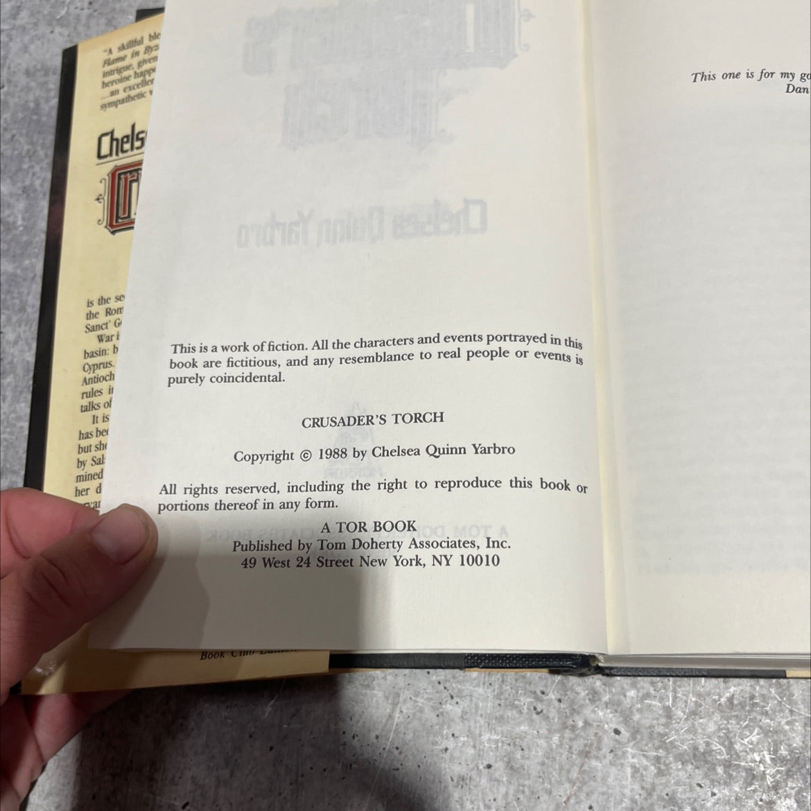 crusader's torch book, by Chelsea Quinn Yarbro, 1988 Hardcover image 3