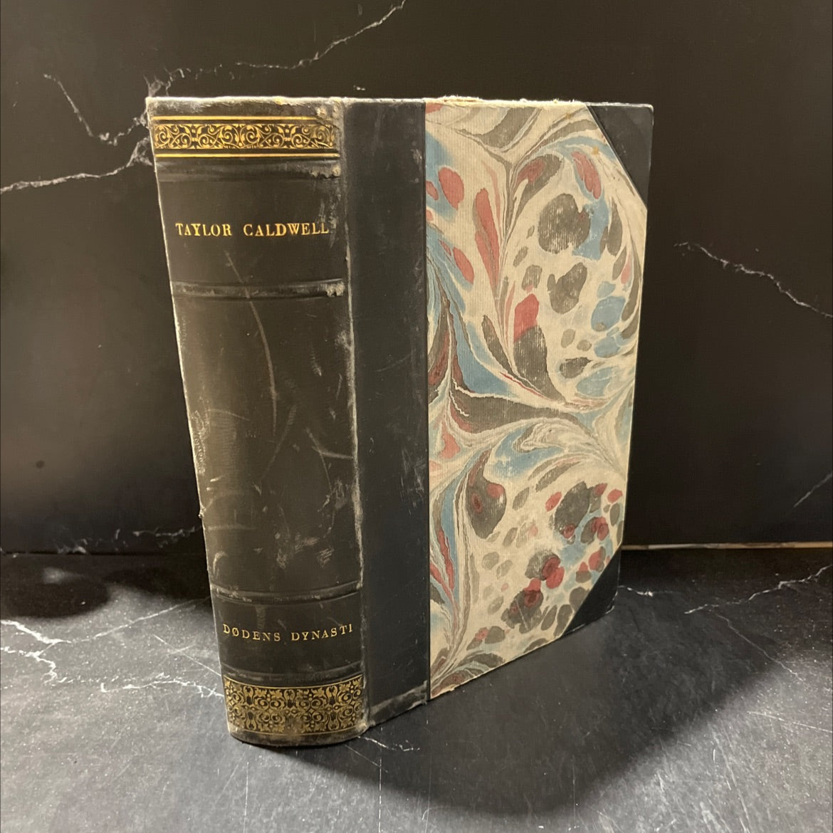 dødens dynasti book, by taylor caldwell, 1939 Leather image 1