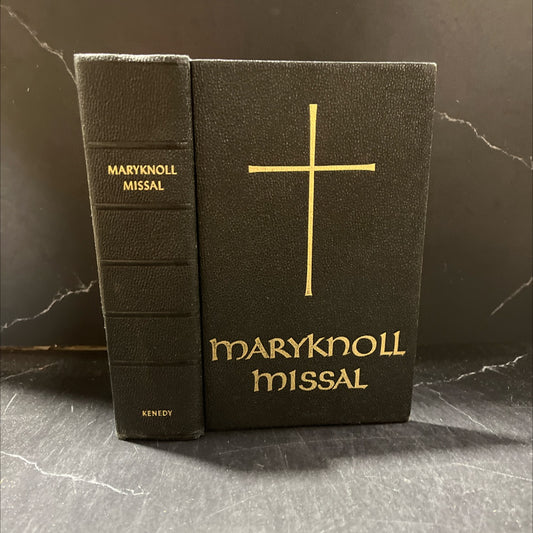 daily missal of the mystical body book, by Charles M. MM, STB, John LH.D, Albert M.M, 1961 Hardcover image 1