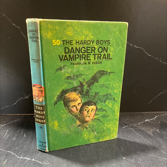danger on vampire trail book, by franklin w. dixon, 1971 Hardcover image 1