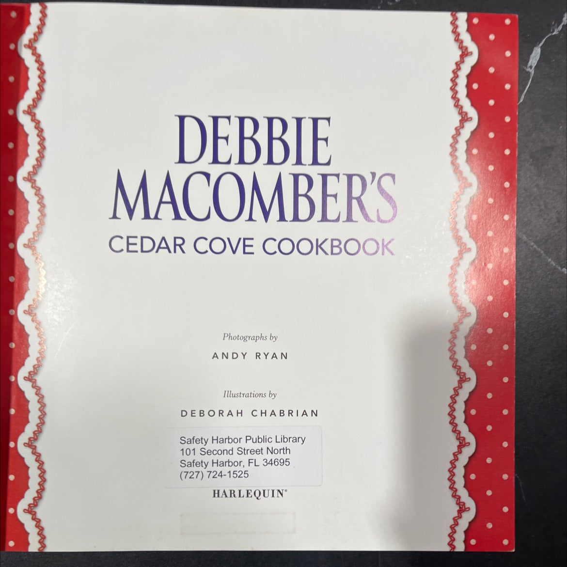 debbie macomber's cedar cove cookbook book, by debbie macomber, 2009 Hardcover image 2