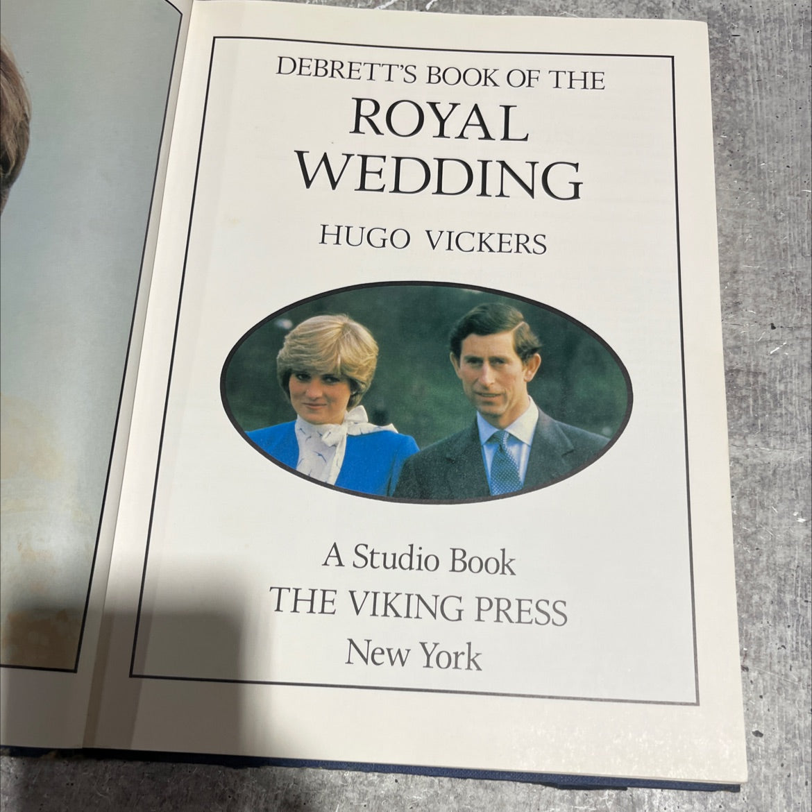 debrett's book of the royal wedding book, by hugo vickers, 1981 Hardcover image 2