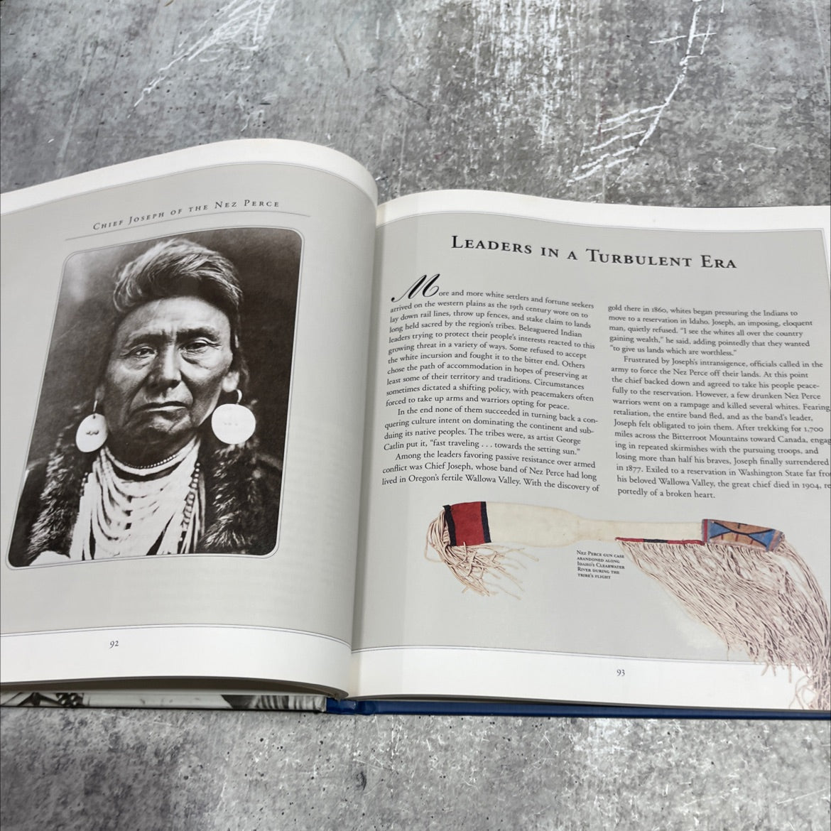 defiant chiefs book, by Editors of Time-Life Books, 1970 Hardcover image 3