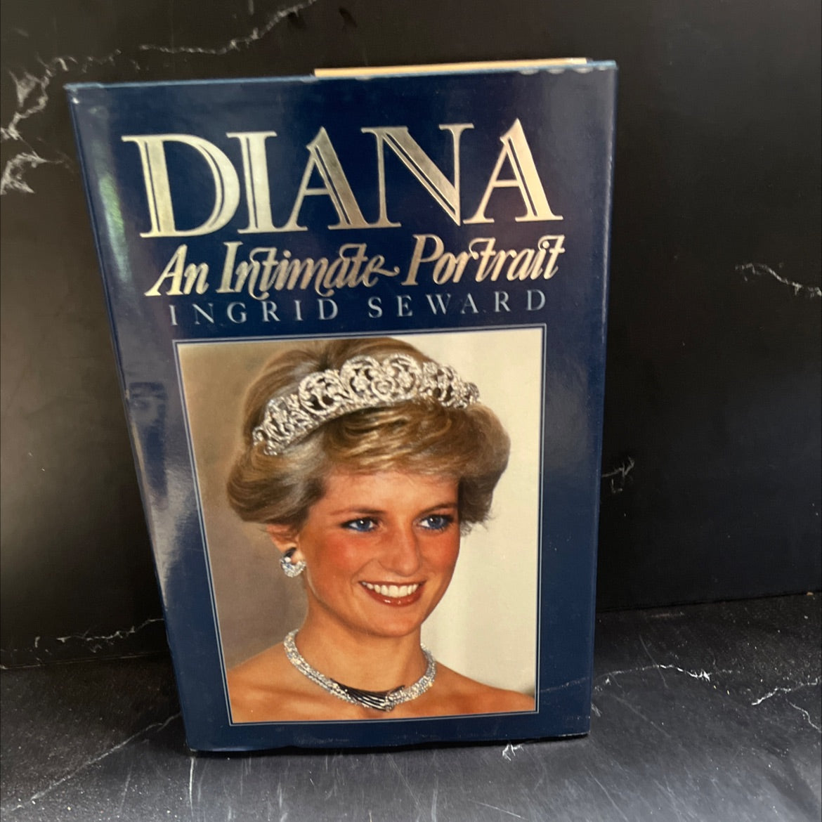 diana: an intimate portrait book, by ingrid seward, 1988 Hardcover image 1