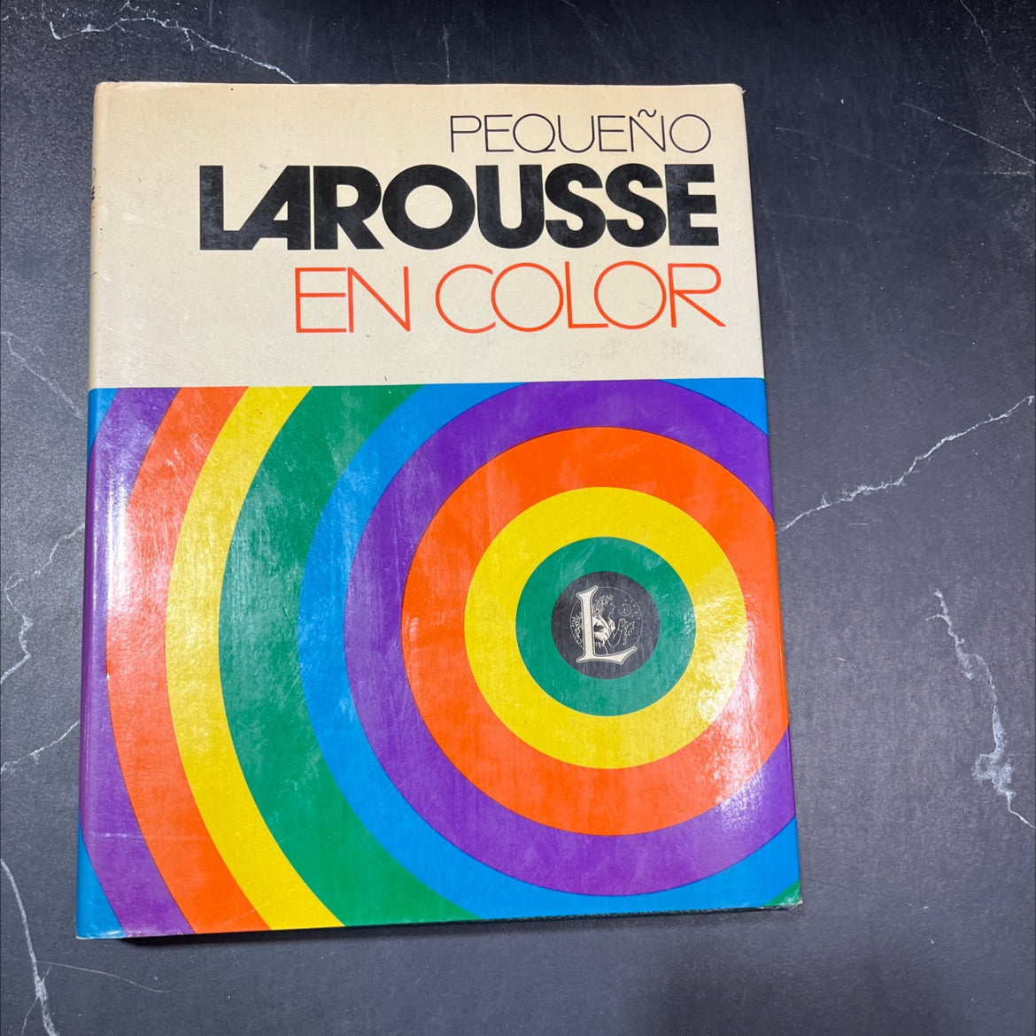 dictionary encyclopedic of all knowledge little larousse in color a book, by ramón garcía-pelayo y gross, 1972 Hardcover image 1