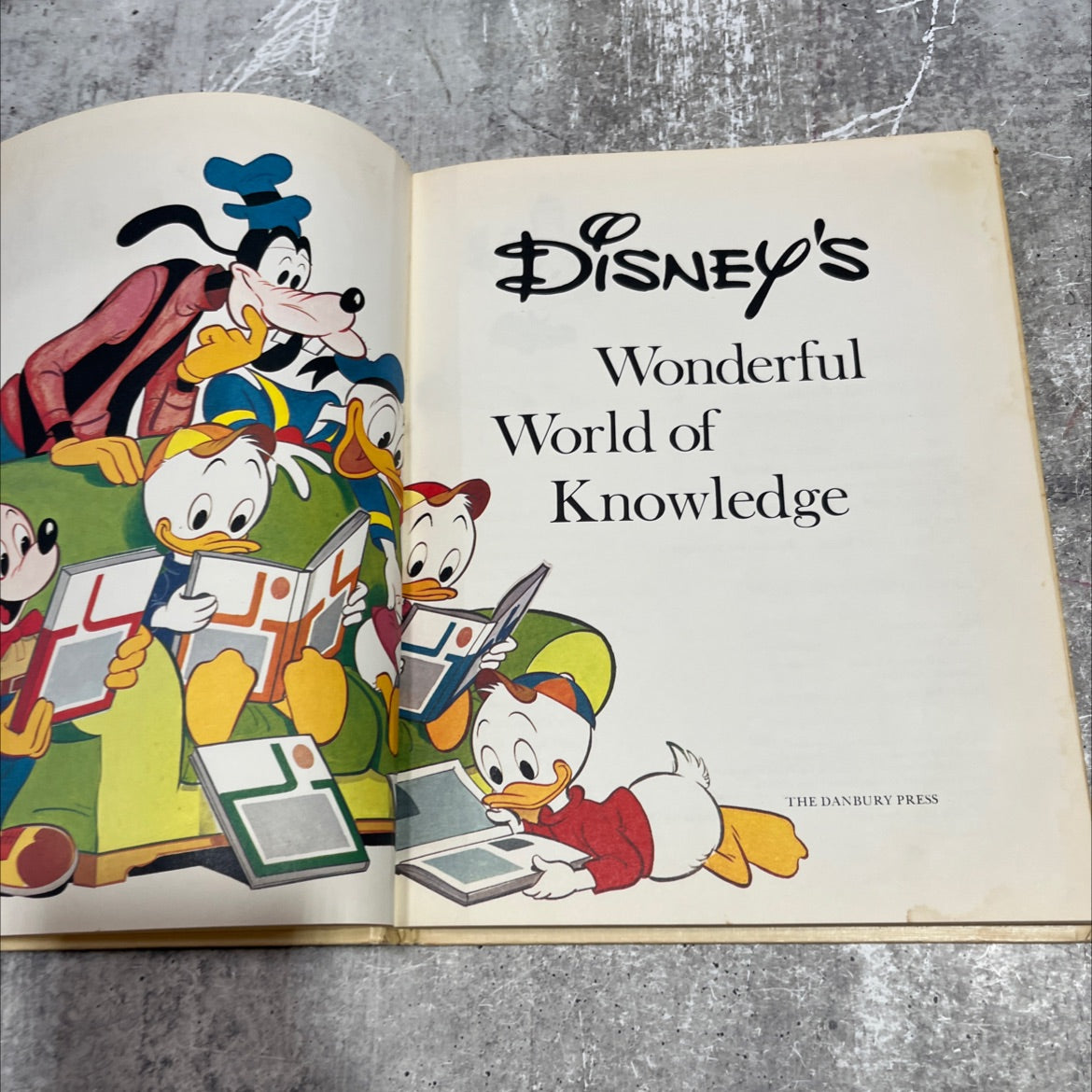 disney's wonderful world of knowledge book, by robert b. clarke, robert g. bartner, gilbert evans, jack jaget, 1971 image 2