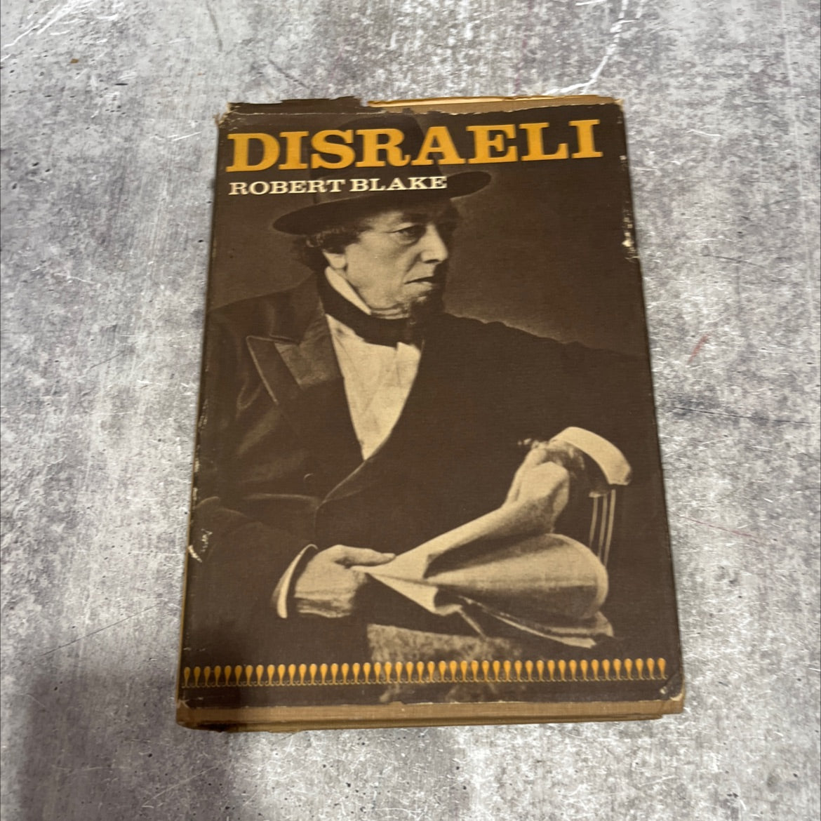 disraeli book, by robert blake, 1967 Hardcover image 1