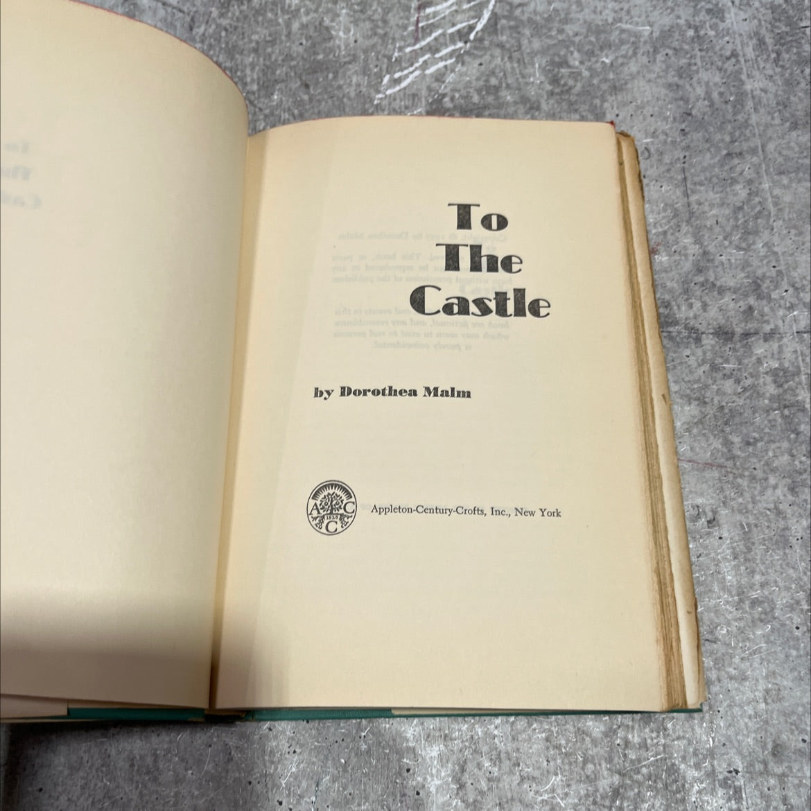 to the castle jutmbionios young a book, by dorothea malm, 1957 Hardcover image 2