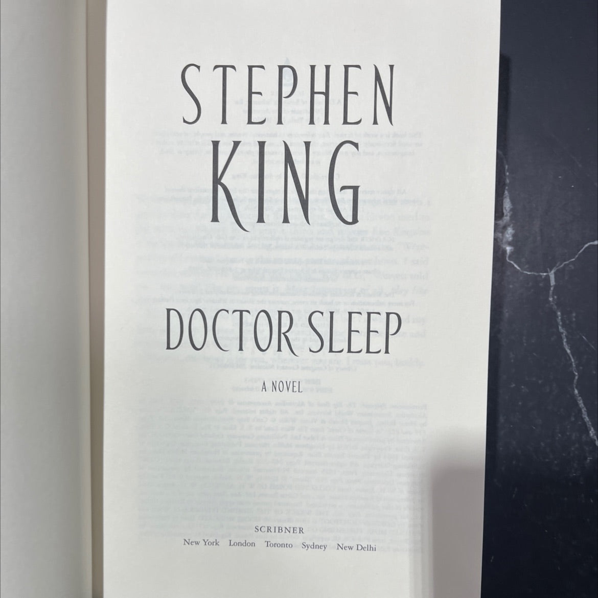 doctor sleep book, by Stephen King, 2013 Hardcover image 2