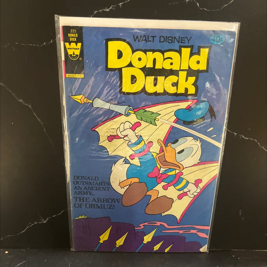 donald duck no. 225 book, by walt disney, 1980 Paperback image 1
