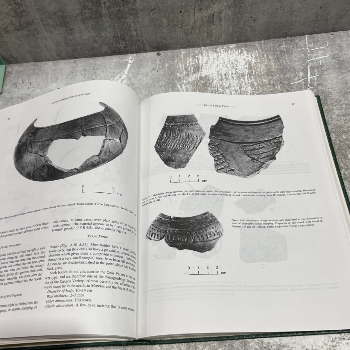 early formative pottery of the valley of oaxaca, mexico book, by kent v. flannery and joyce marcus, 1994 Hardcover image 4