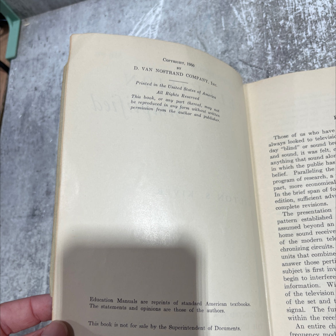 education manual television mb 893 simplified book, by milton s. kiver, 1950 Paperback image 3