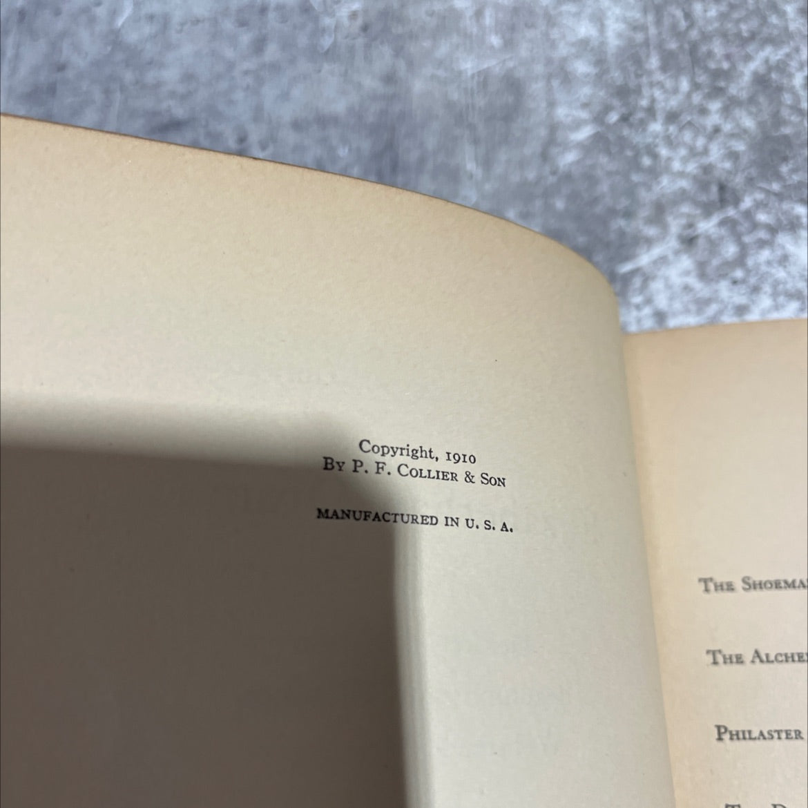 elizabethan drama in two volumes volume ii book, by multiple authors (Dekker, Jonson, Beaumont, Fletcher, Webster, image 3