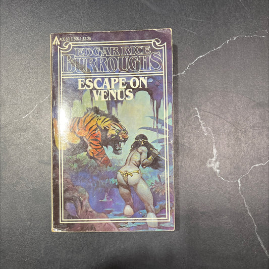 escape on venus book, by edgar rice burroughs, 1941 Paperback image 1