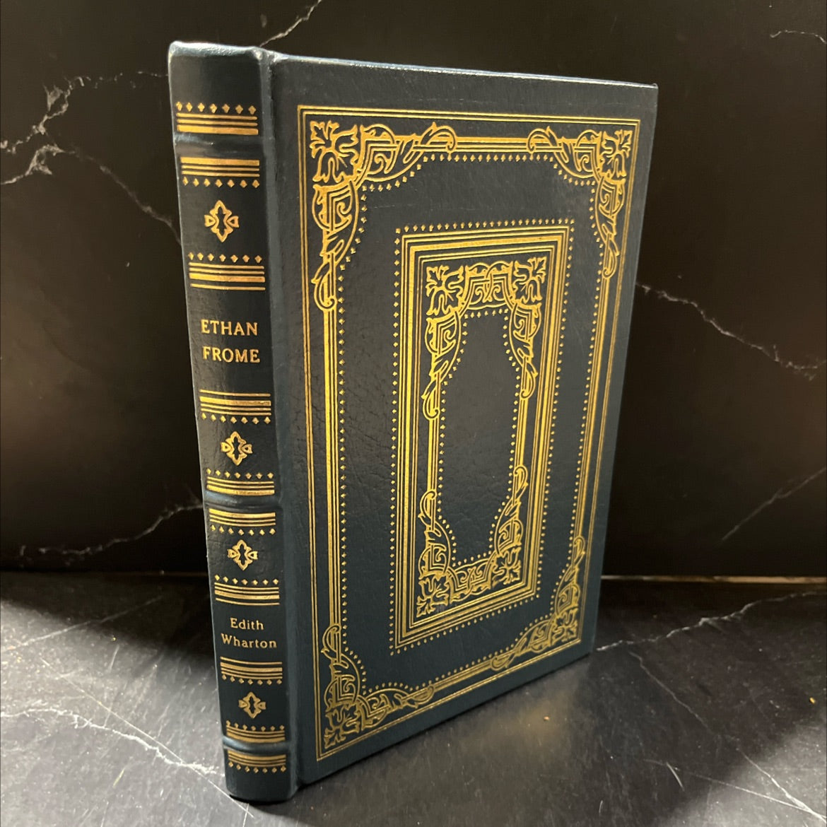 ethan frome book, by edith wharton, 1967 Leather image 1