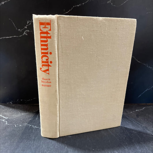 ethnicity theory and experience book, by Nathan Glazer, Daniel P. Moynihan, 1975 Hardcover image 1