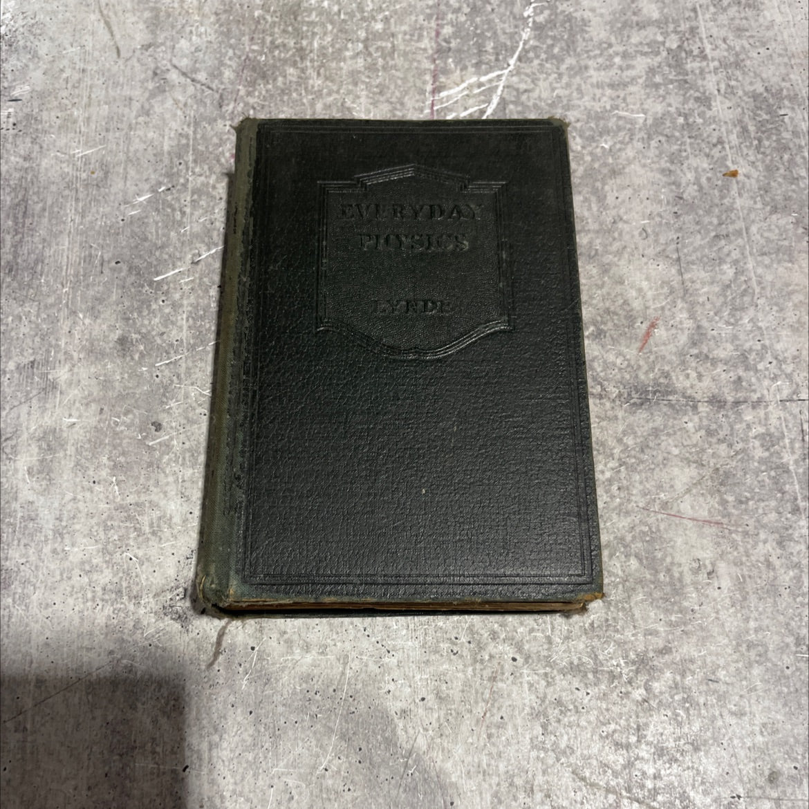 everyday physics book, by carleton john lynde, 1930 Hardcover, Heavily Used image 1