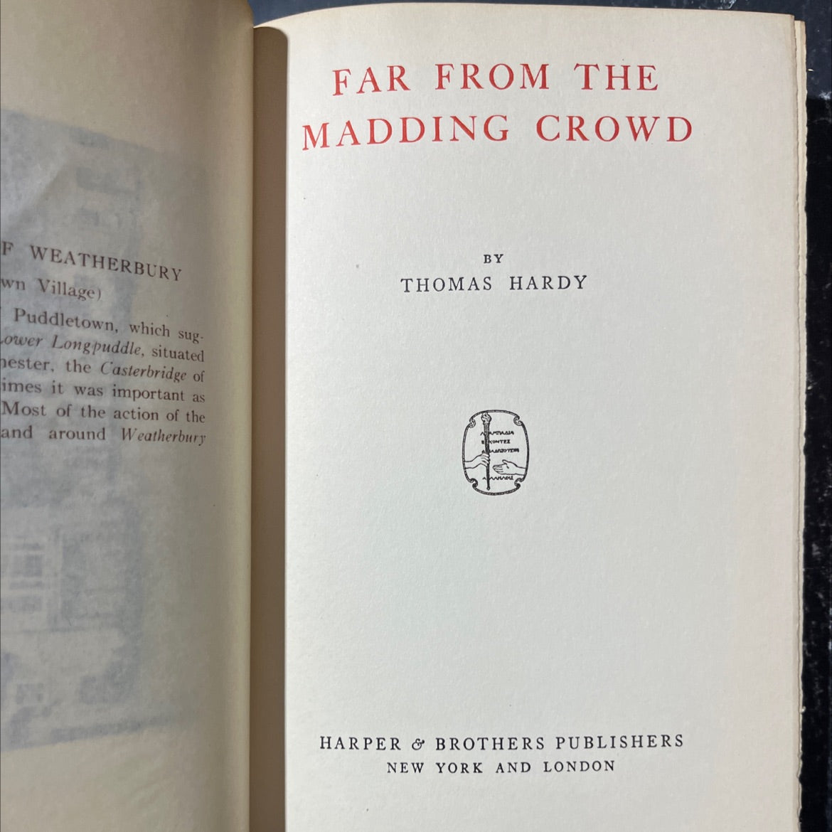 far from the madding crowd book, by thomas hardy, 1970 Leather image 2
