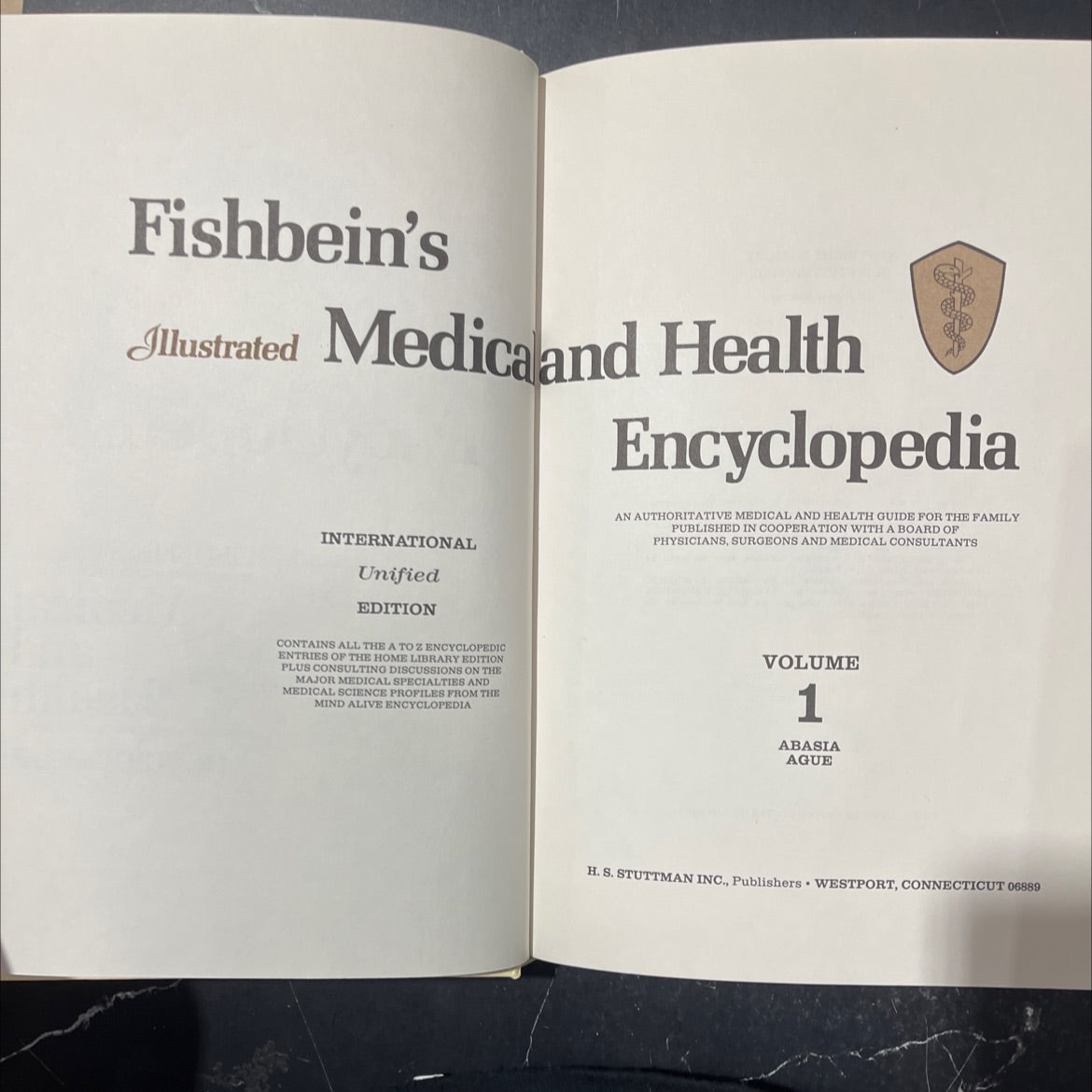 fishbein's illustrated medical and health encyclopedia international unified edition book, by unknown, 1981 Hardcover image 2