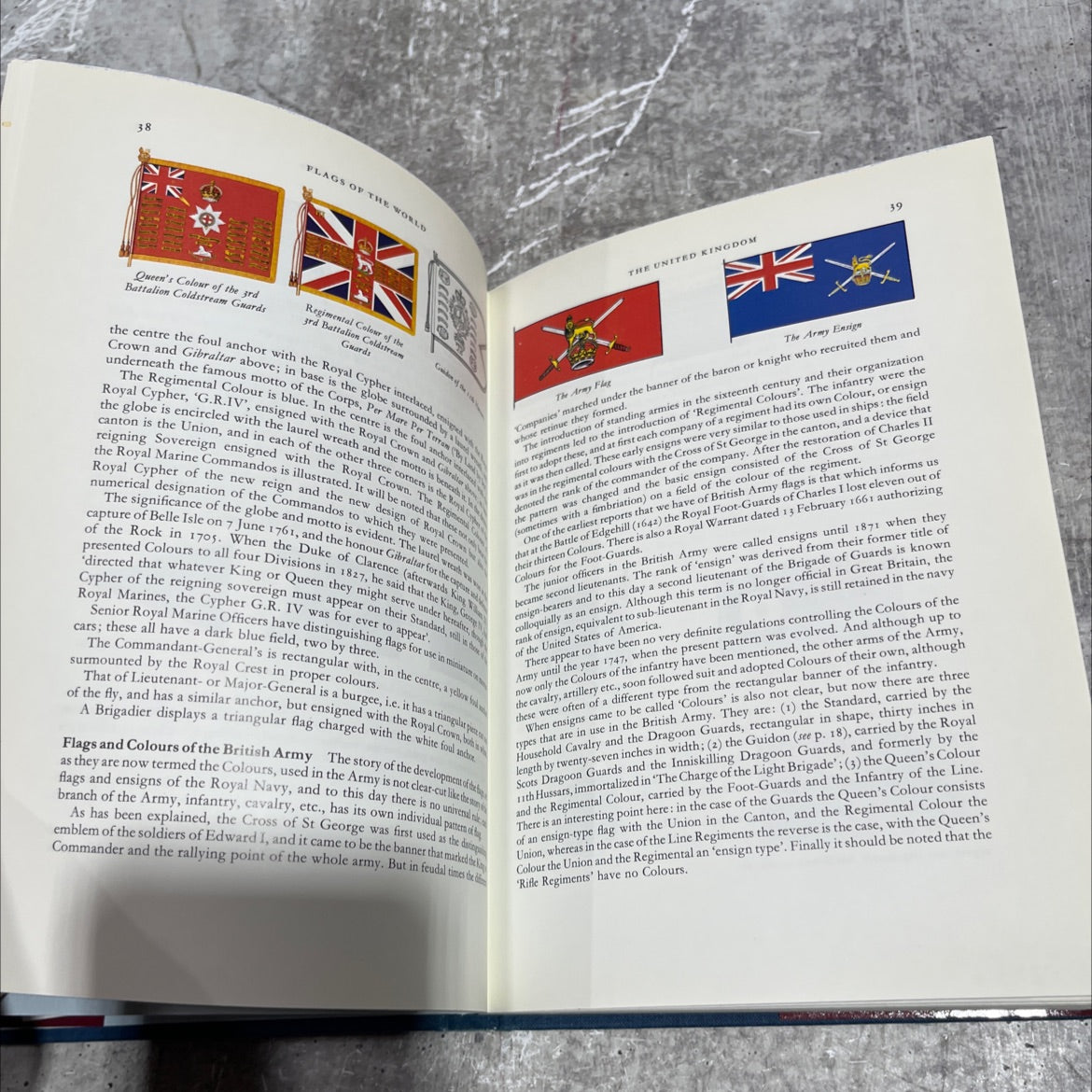 flags of the world book, by E. M. C. Barraclough, W. G. Crampton, 1981 Hardcover image 4