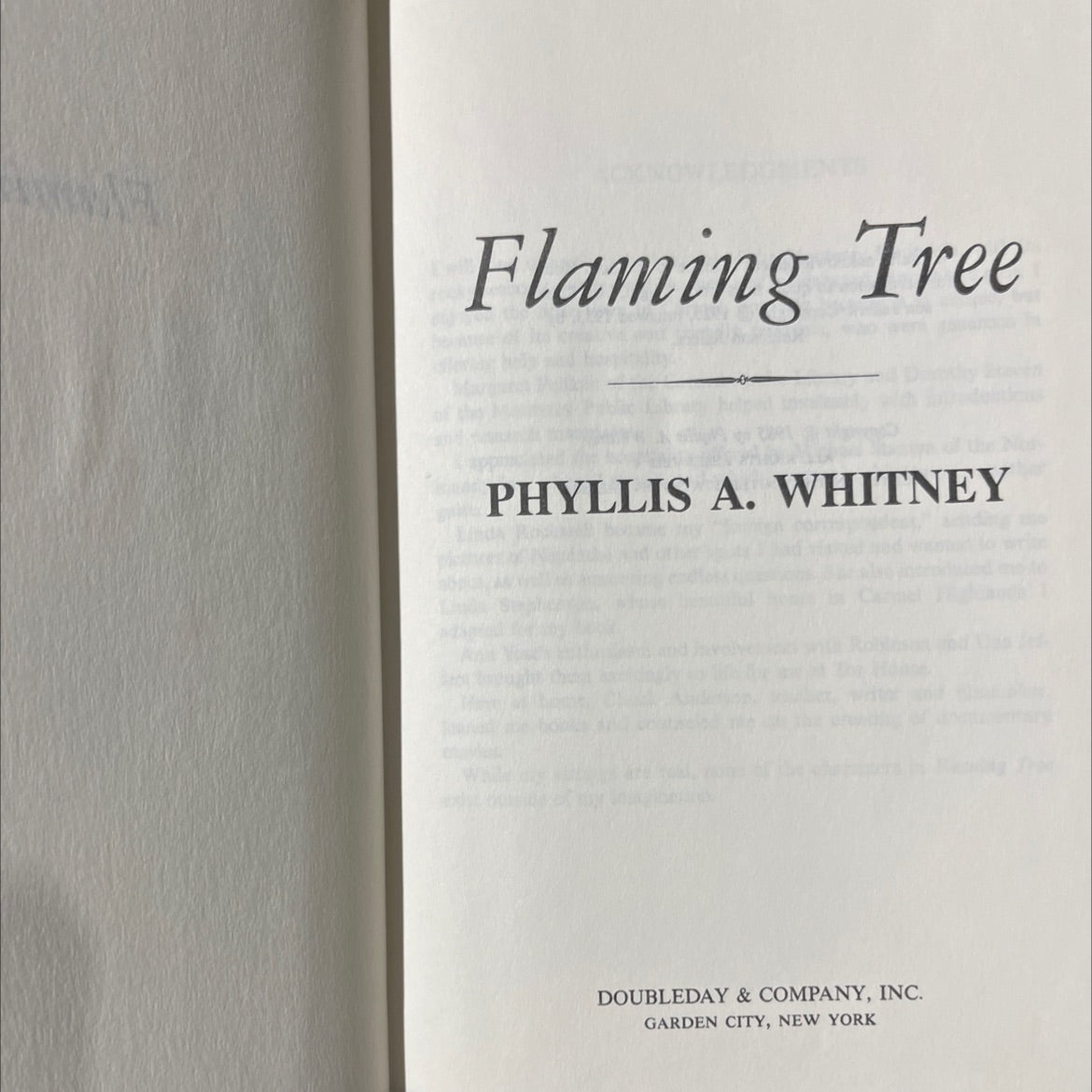 flaming tree book, by phyllis a. whitney, 1985 Hardcover image 2