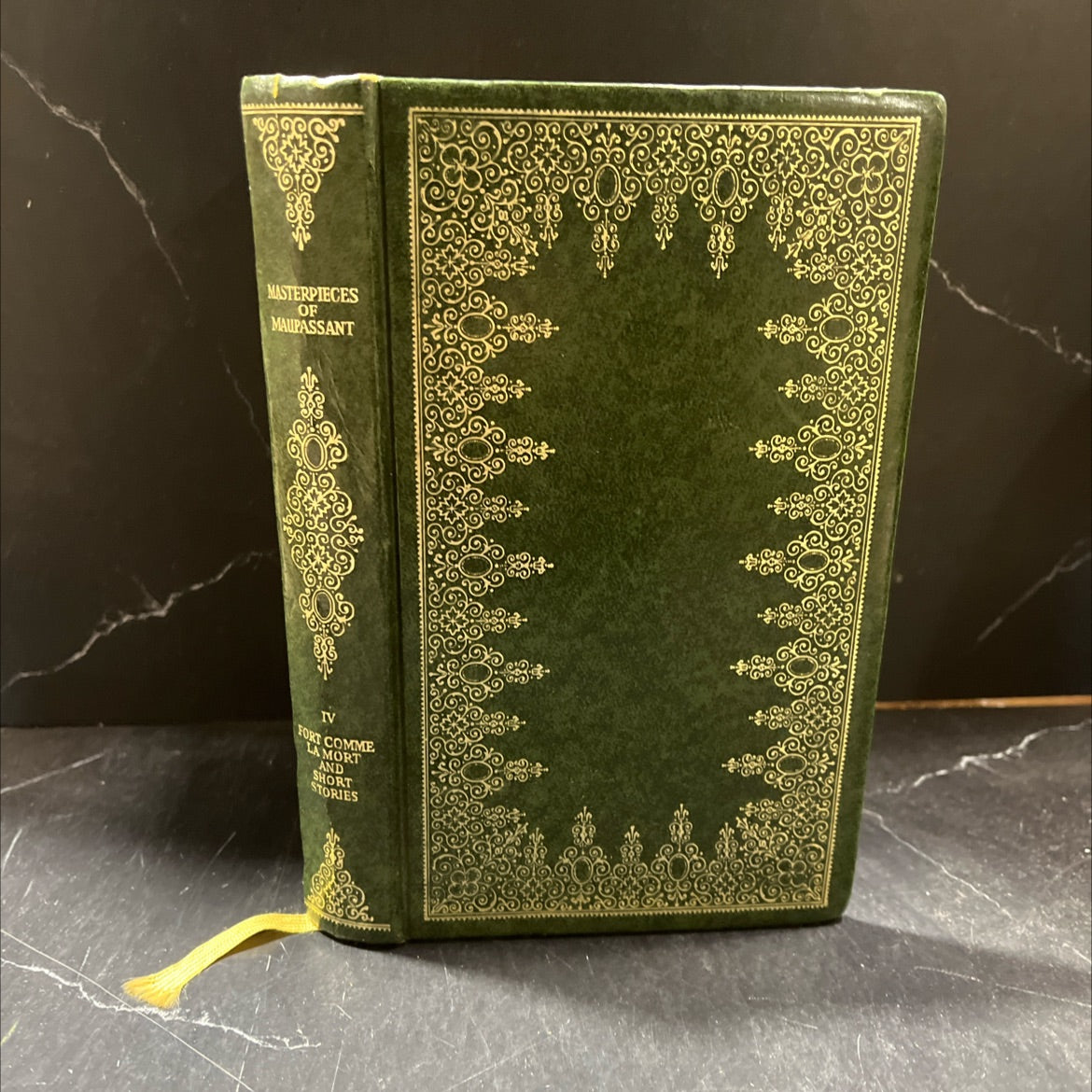 fort comme la mort or the ruling passion and other stories book, by Guy de Maupassant, 1970 Hardcover image 1