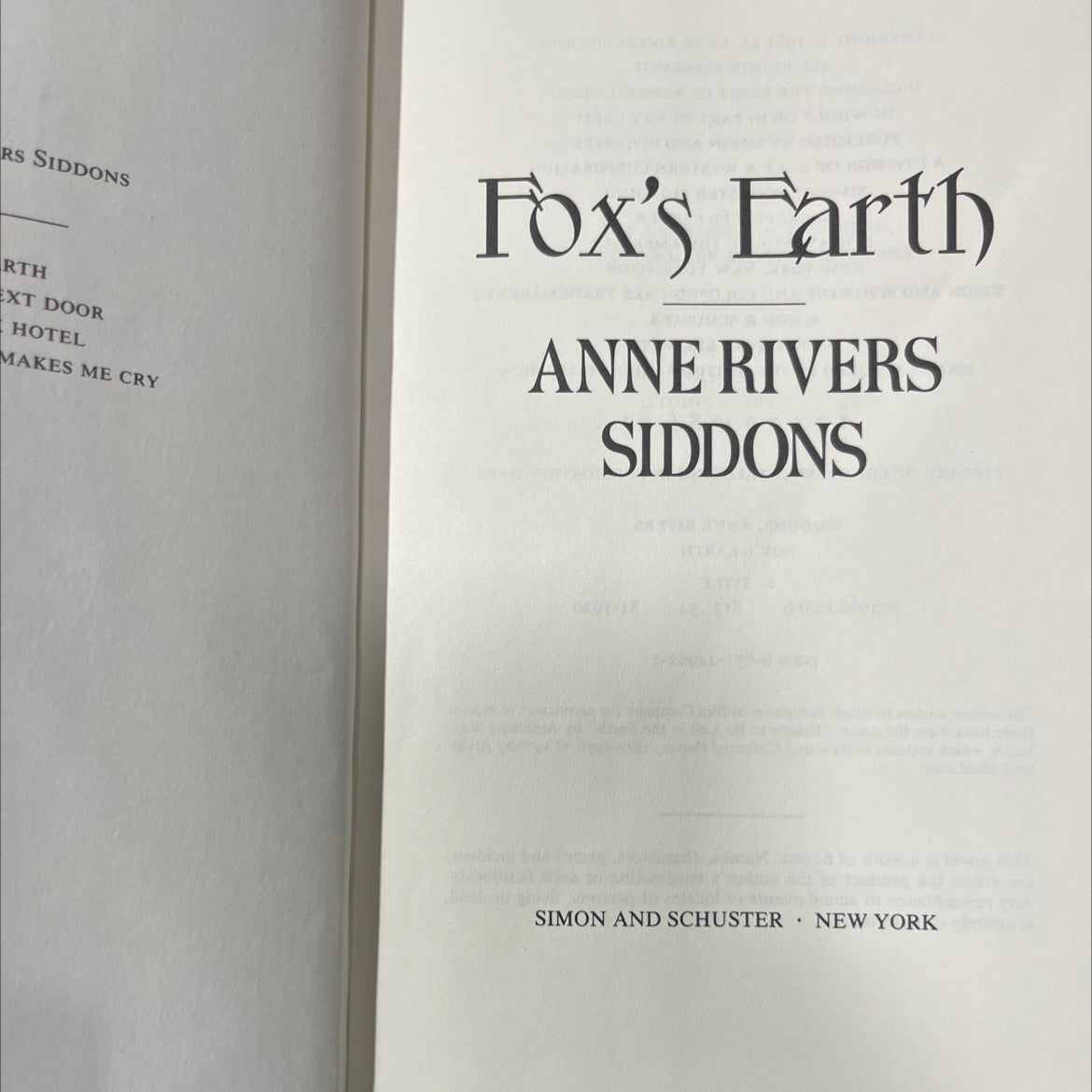 fox's earth book, by anne rivers siddons, 1981 Hardcover image 2