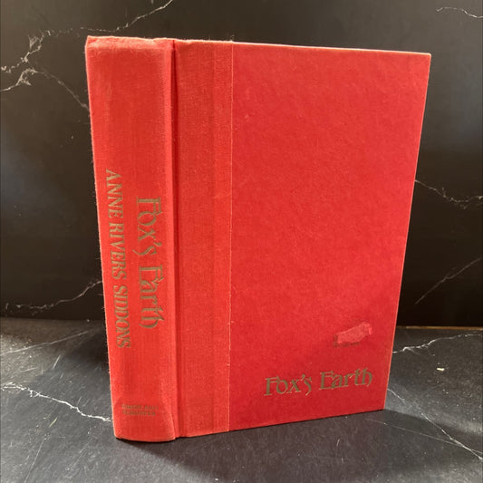 fox's earth book, by anne rivers siddons, 1981 Hardcover image 1