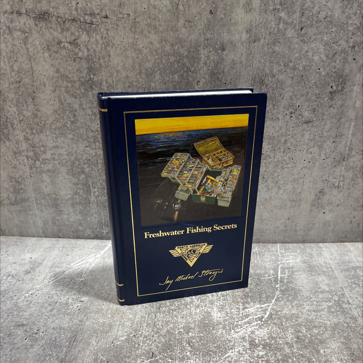 freshwater fishing secrets book, by unknown, 1990 Hardcover image 1