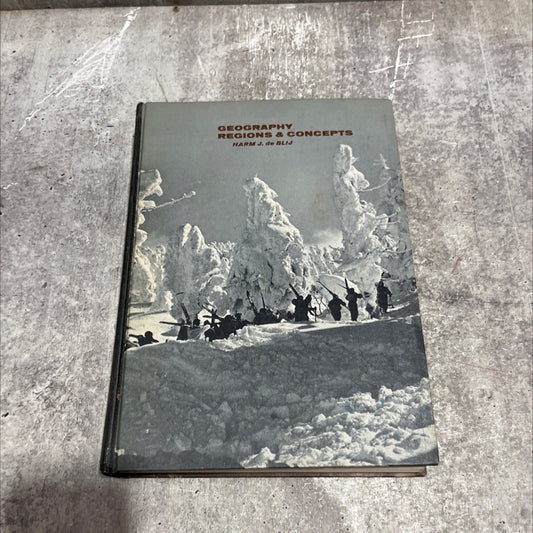 geography regions & concepts book, by harm j. de blij, 1971 Hardcover image 1