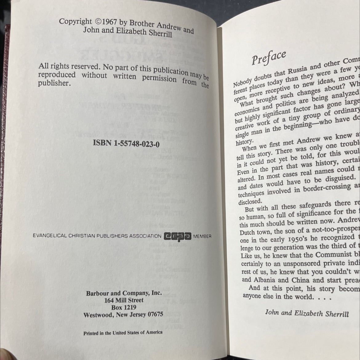 god's smuggler book, by brother andrew, 1967 Leather image 3