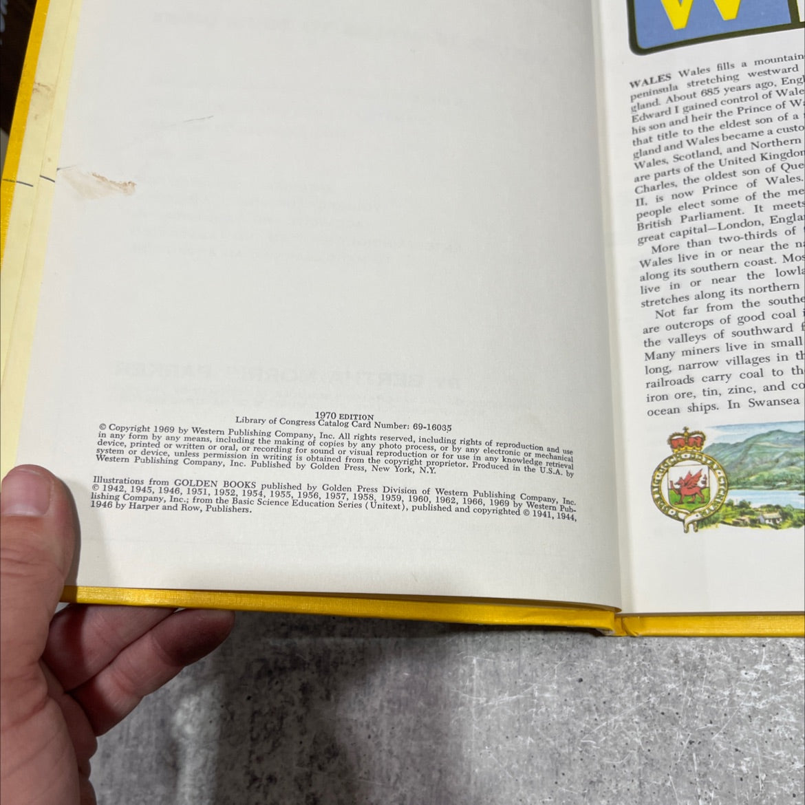 golden book encyclopedia volume 16-wales to zoos; index book, by bertha morris parker, 1970 Hardcover image 3