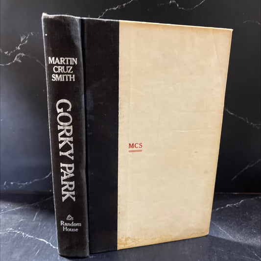 gorky park book, by Martin Cruz Smith, 1981 Hardcover image 1