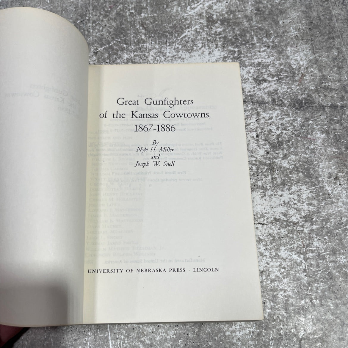great gunfighters of the kansas cowtowns, 1867-1886 book, by nyle h. miller and joseph w. snell, 1967 Paperback image 2