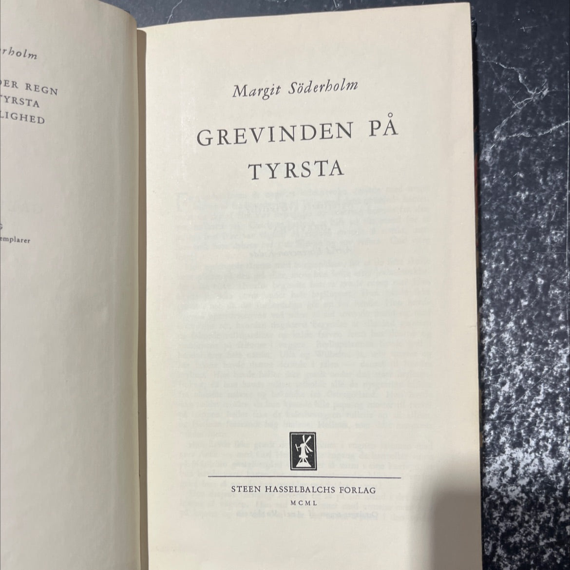 grevinden på tyrsta book, by Margit Söderholm, 1950 Leather image 2