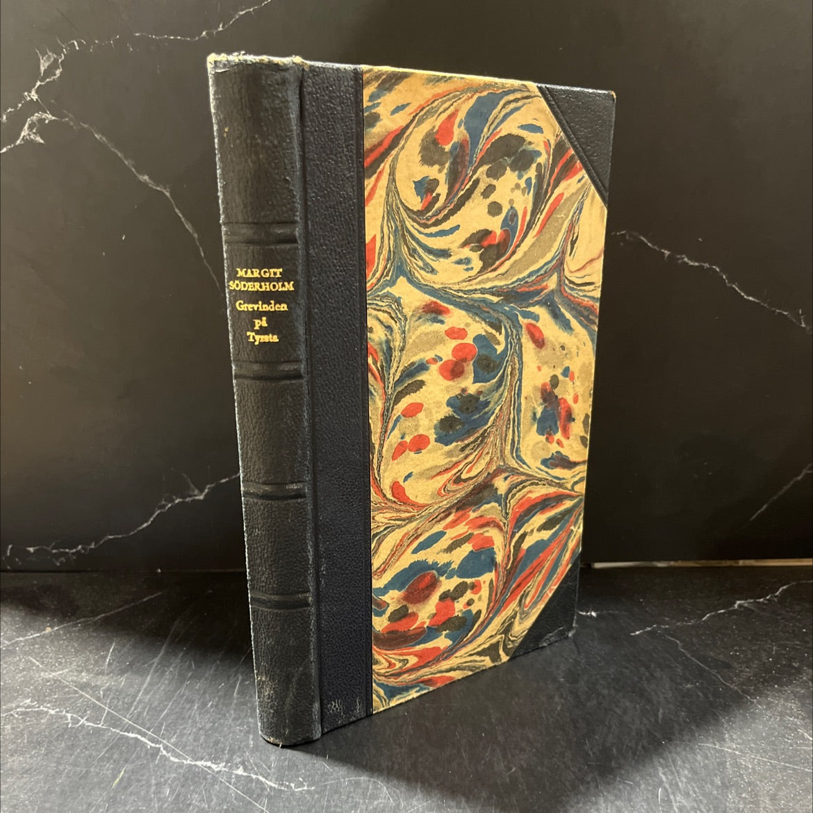 grevinden på tyrsta book, by Margit Söderholm, 1950 Leather image 1