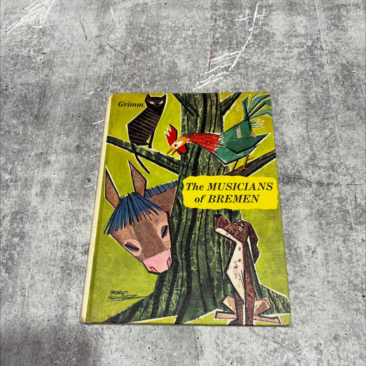 grimm the musicians of bremen book, by eve rouke, 1966 Hardcover image 1