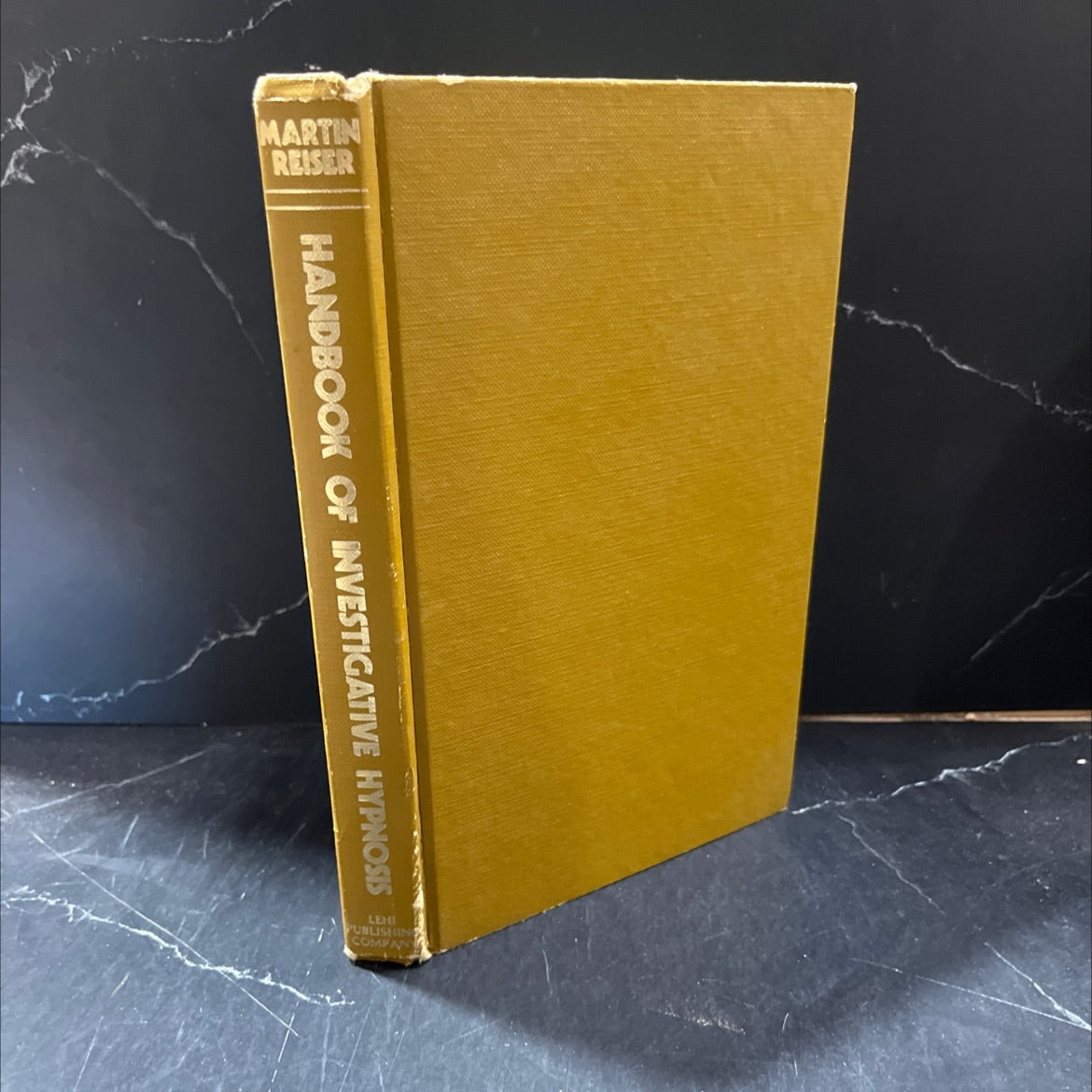 SIGNED handbook of investigative hypnosis book, by Martin Reiser, 1980 Hardcover image 1