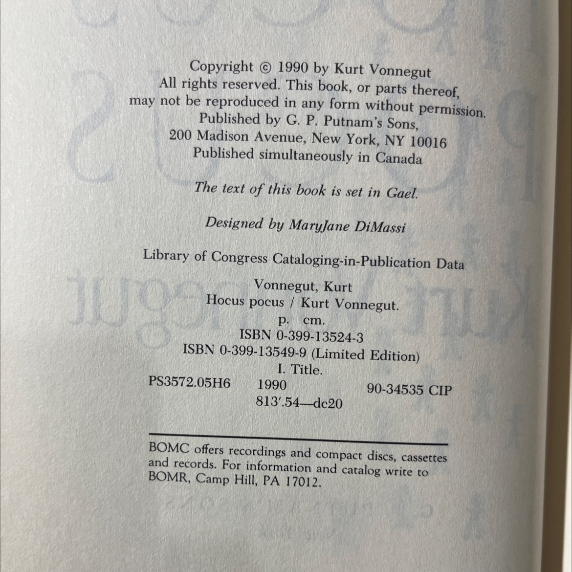 hocus pocus book, by kurt vonnegut, 1990 Hardcover image 3