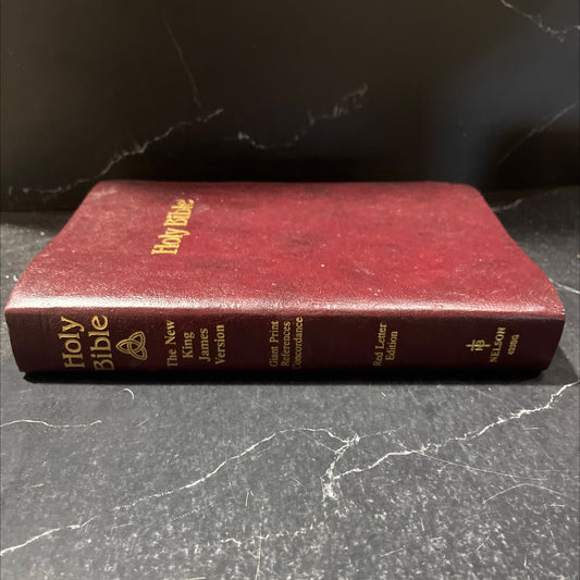 holy bible, new king james version book, by not stated, 1992 Leather image 1