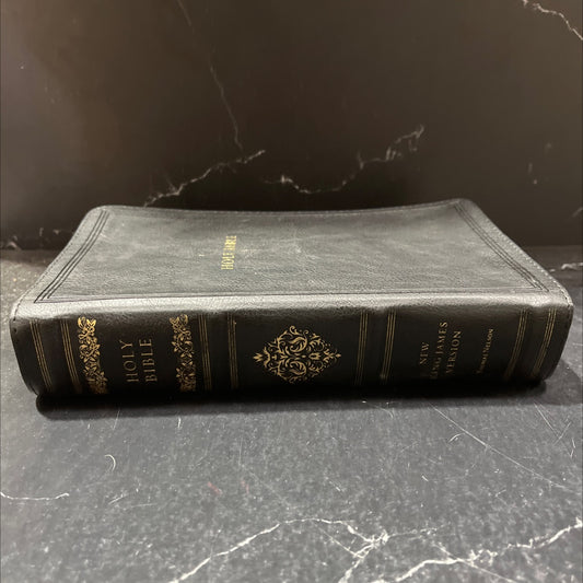 holy bible, new king james version book, by unknown, 2022 Hardcover image 1