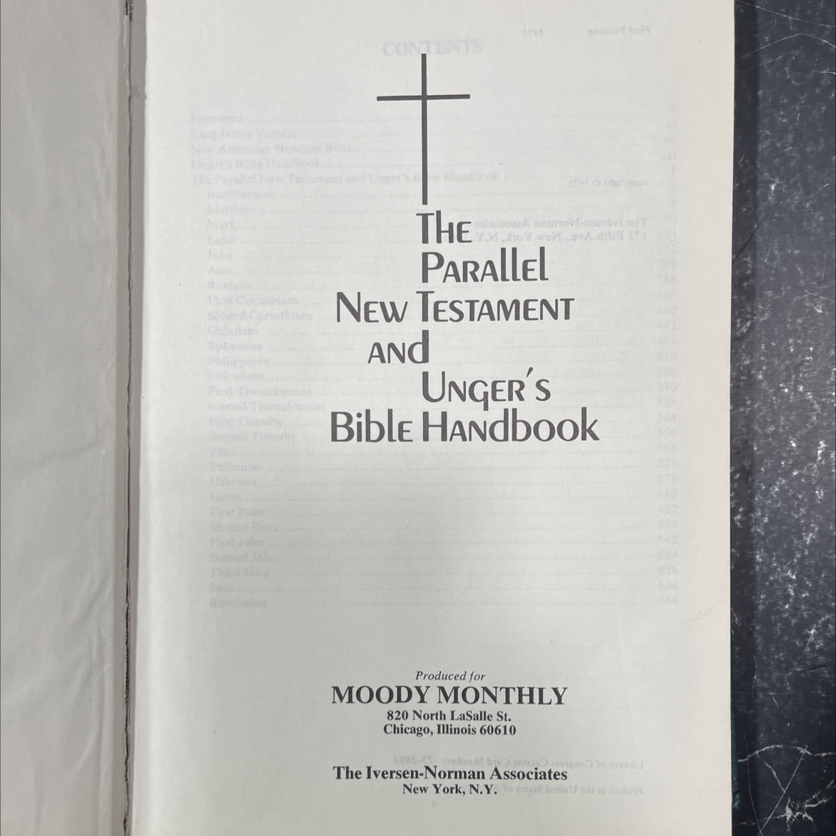 holy bible: the parallel new testament and unger's bible handbook book, by unknown, 1975 Hardcover image 2