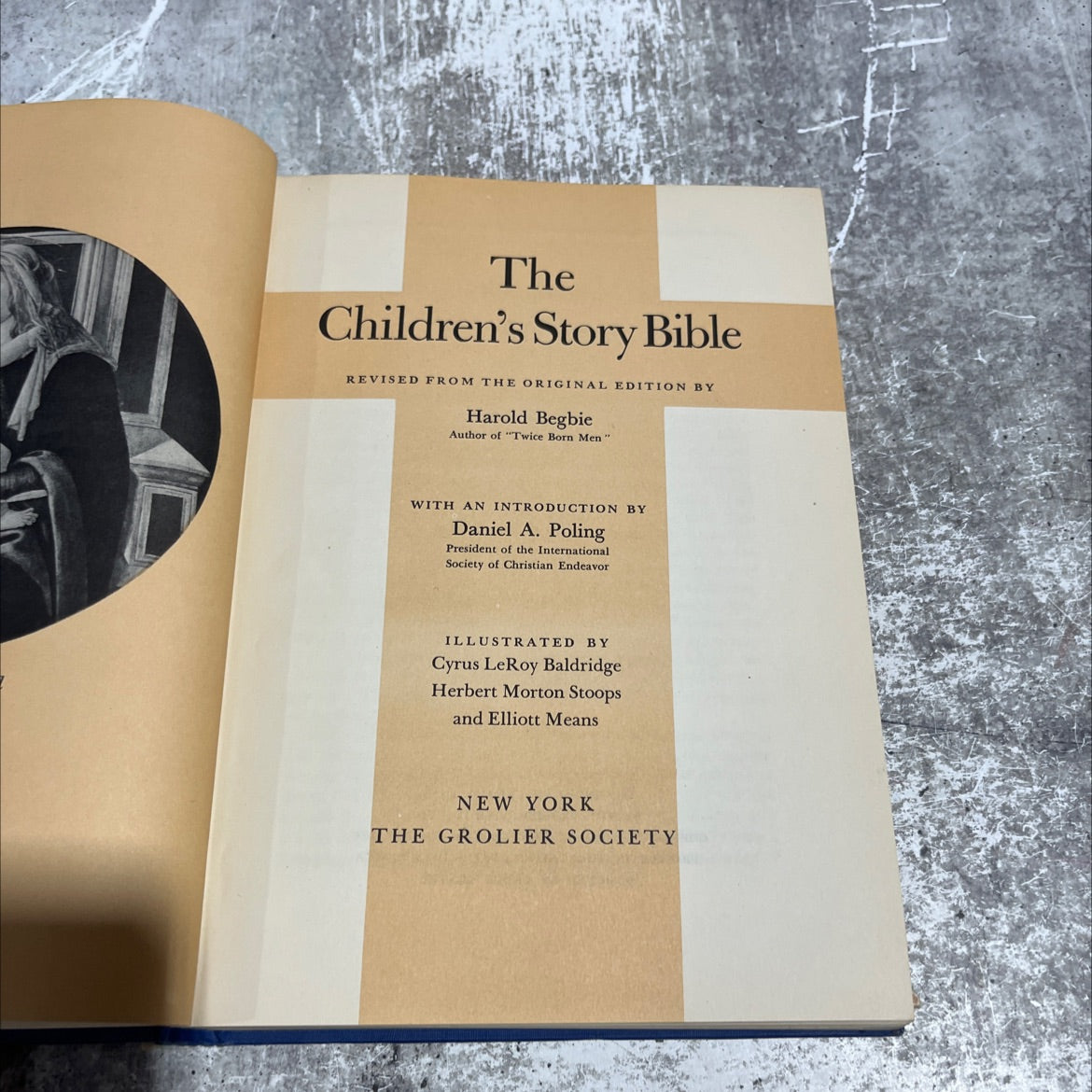 holy bible children's story bible book, by Harold Begbie, 1948 Hardcover image 2