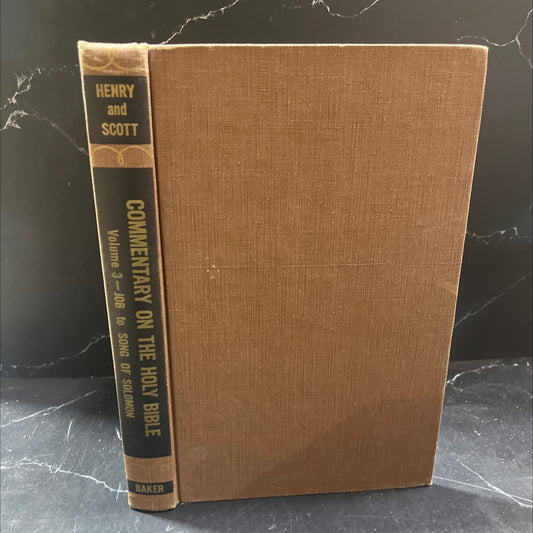 holy bible commentary on the holy bible by matthew henry and thomas scott with explanatory notes from other writers job image 1