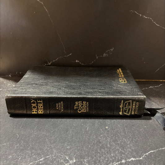 holy bible containing the old and new testaments authorized king james version red letter edition book, by not stated, image 1