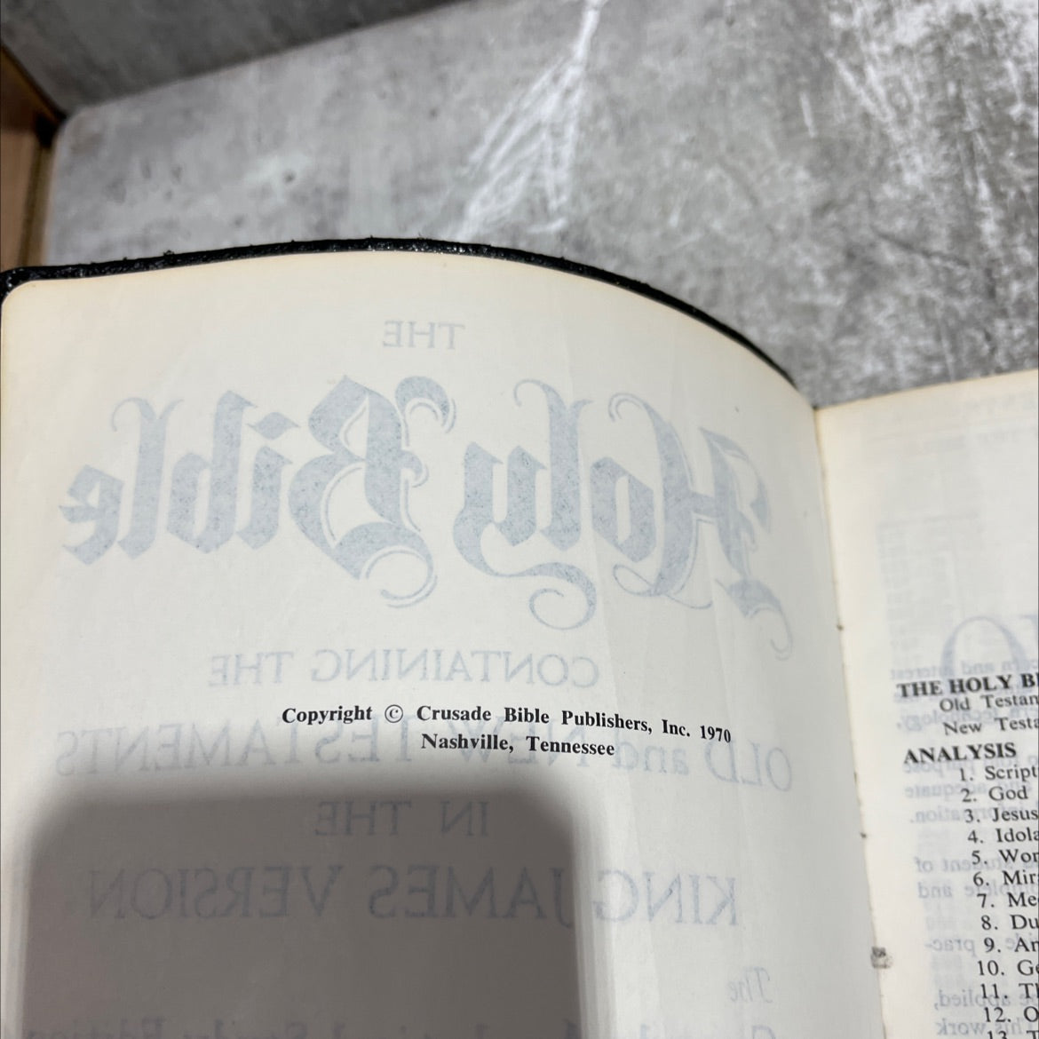 holy bible containing the old and new testaments in the king james version the crusade analytical study edition book, image 3