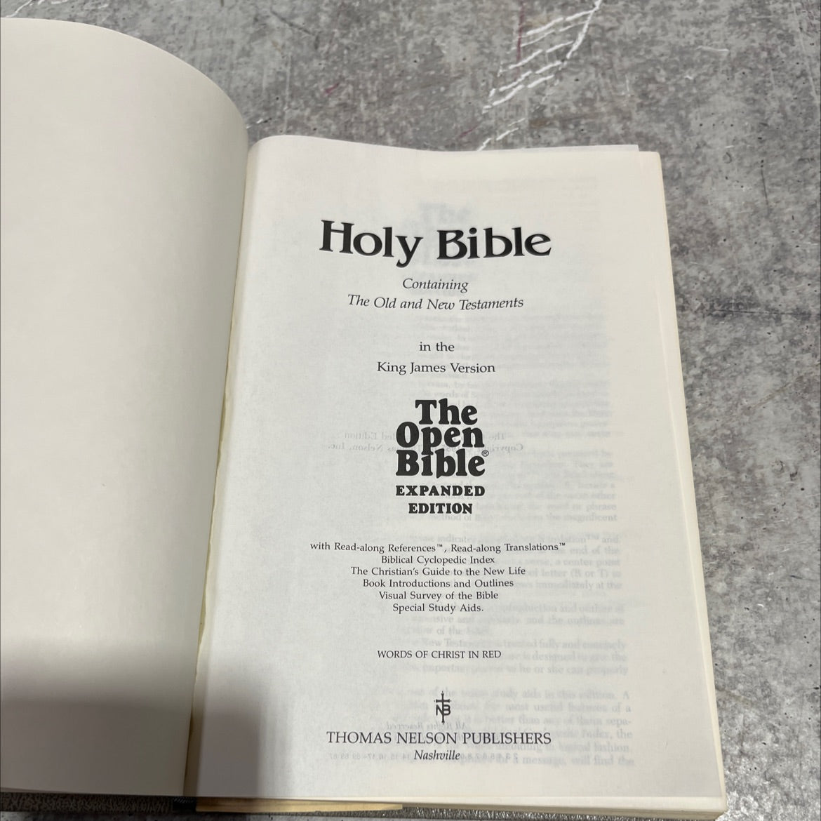 holy bible containing the old and new testaments in the king james version book, by unknown, 1985 Hardcover image 2